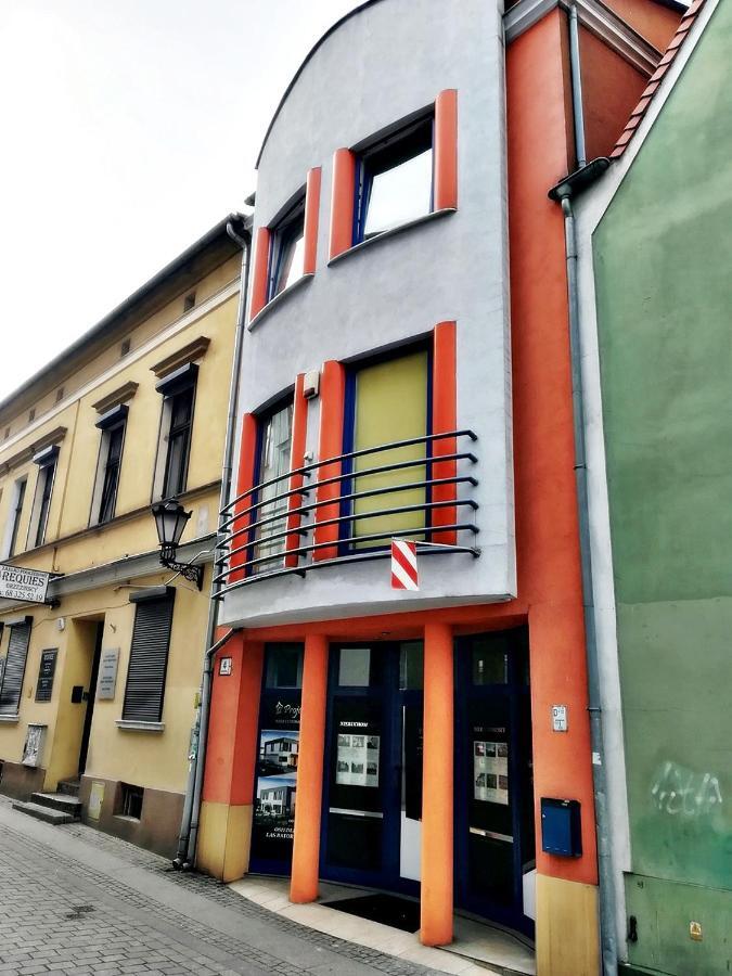 Downtown Studio Διαμέρισμα Ζιελόνα Γκόρα Εξωτερικό φωτογραφία